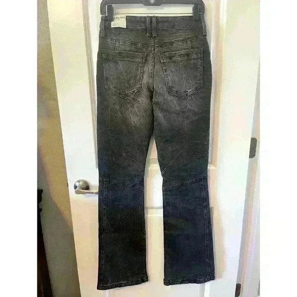 NWT Free People We the Free women Flare Jeans Size 25 Vector Moto Mid Rise Black - Picture 8 of 11